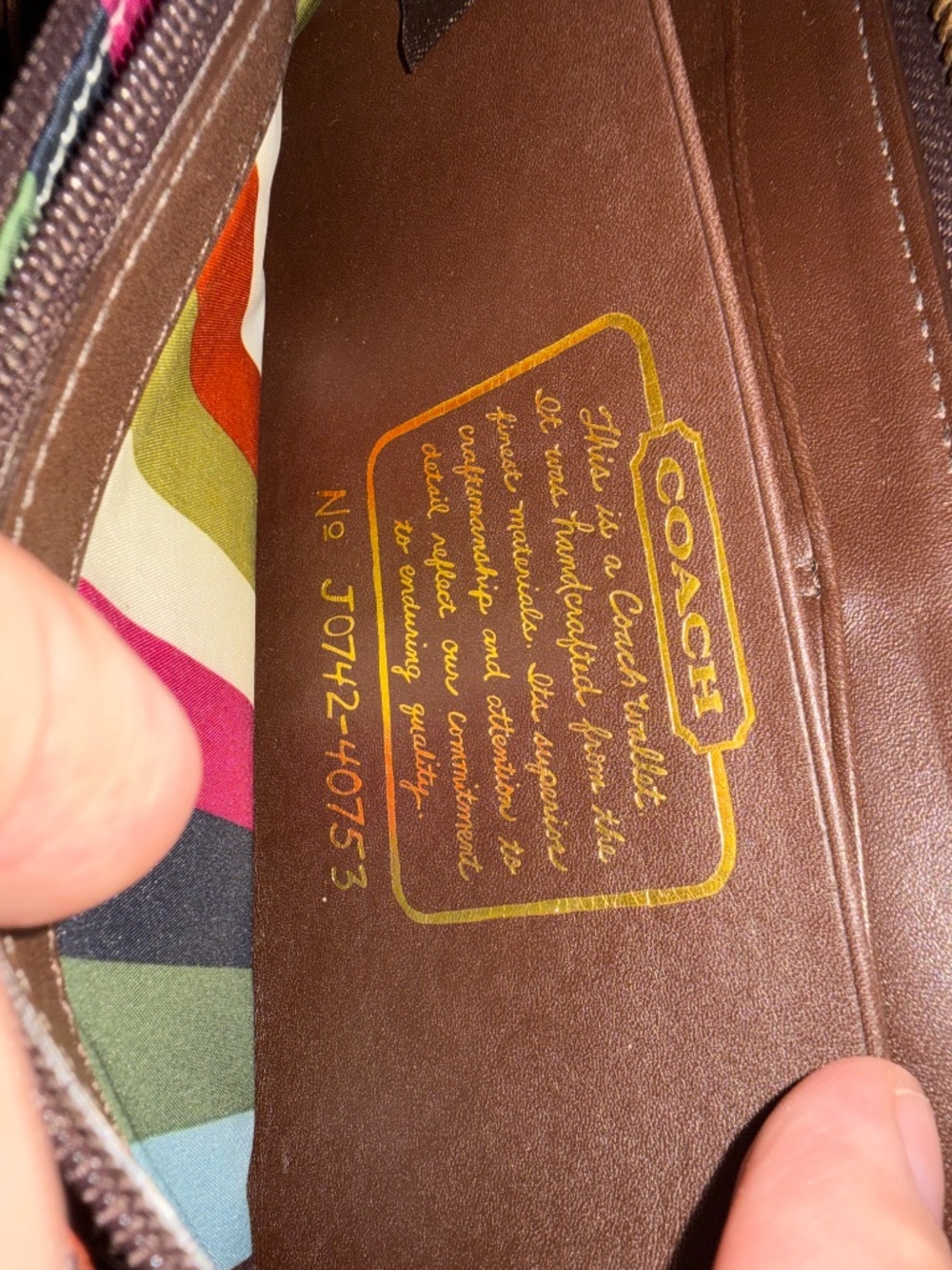 Vintage Coach wallet - Picture 5 of 5